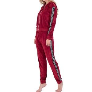 SOLD - Bebe Velour Jogger - NWT - Large